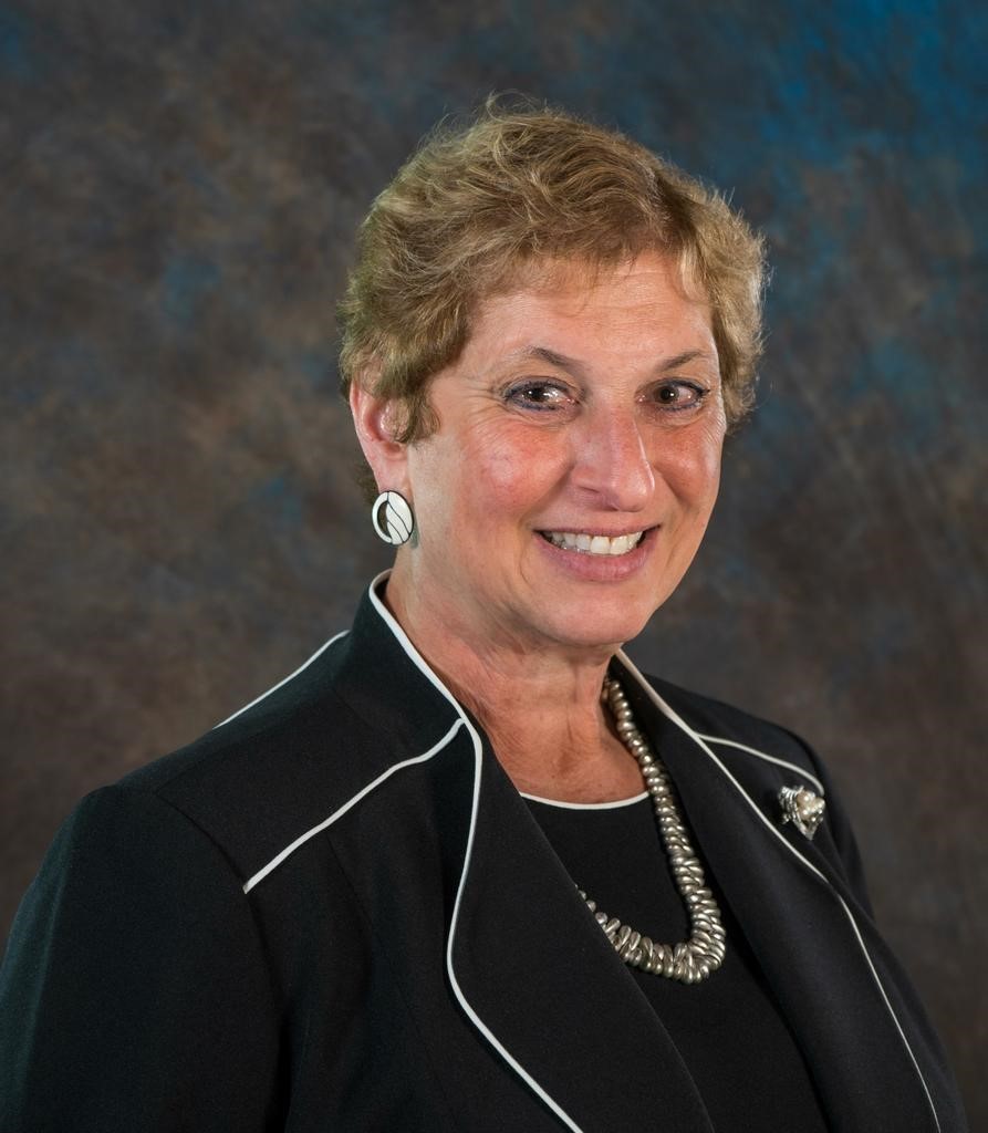 November 2021 – Dr. Nancy Turner